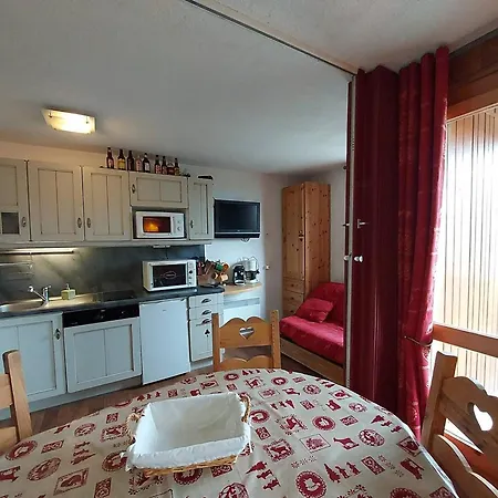 Apartment Divisible Avec Coin Montagne, Au Pied Des Pistes, Balcon, 4 Pers - Fr-1-356-427 *